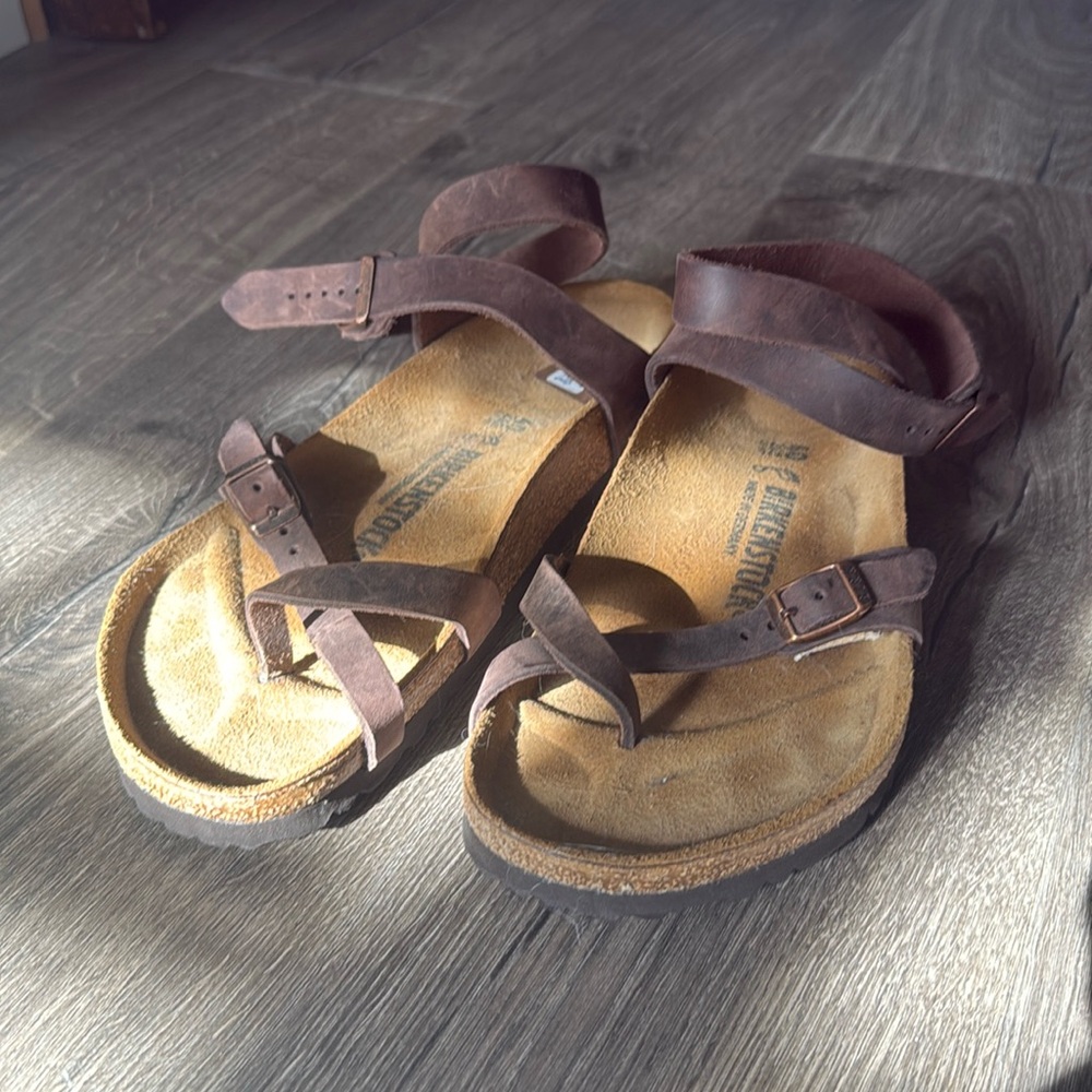Birkenstock sandals size 40